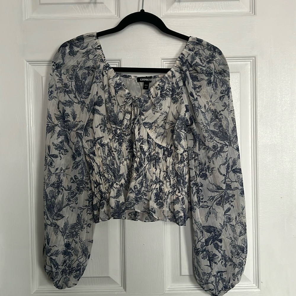 Express Metallic Stripe Floral V-Neck Smocked Top